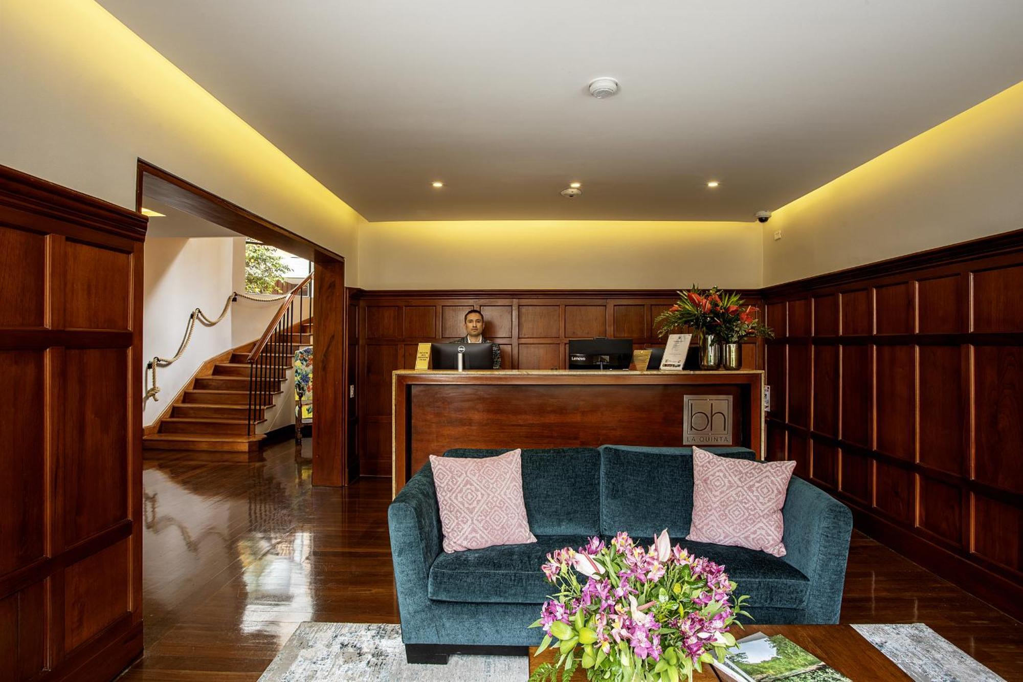 Hotel bh La Quinta Bogotá Esterno foto